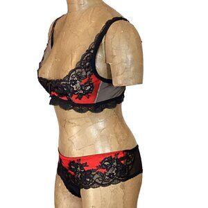 Victoria's Secret 2-Piece Demi Lace Bra & Panty Set Sz M Red & Black 286i